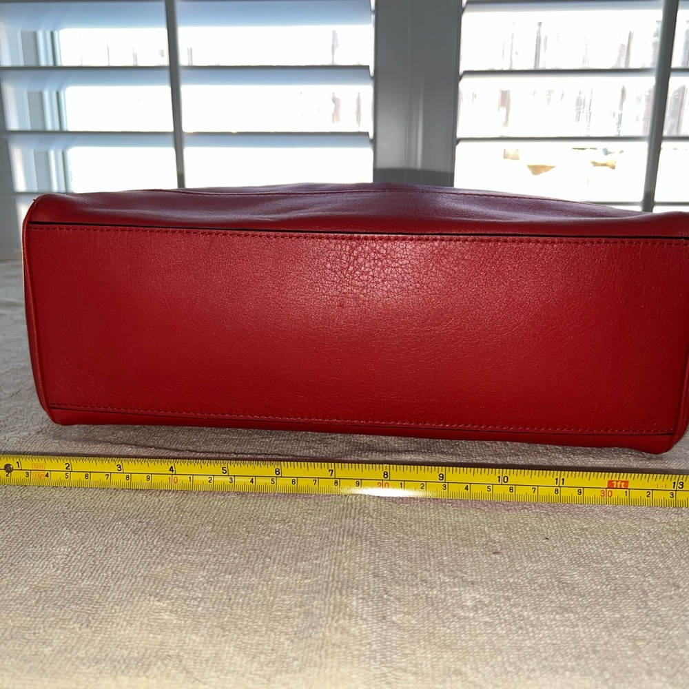 Coach Legacy Candace Carryall - J1269-19890 - Picture 4 of 16